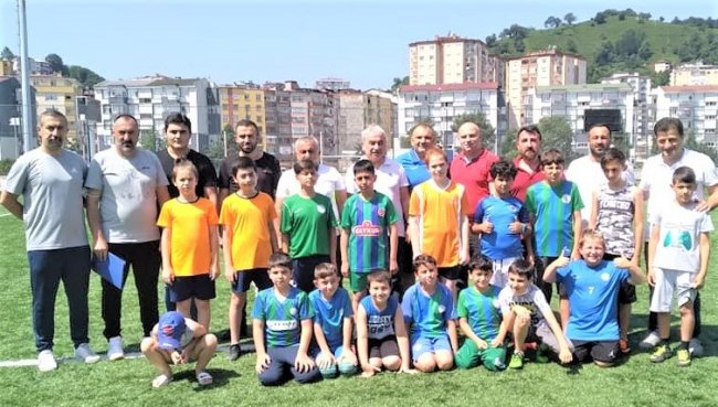 YAZ FUTBOL OKULU SEÇMELERİ BAŞLADI