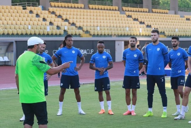 RİZESPOR HAZIRLIKLARINI SÜRDÜRÜYOR