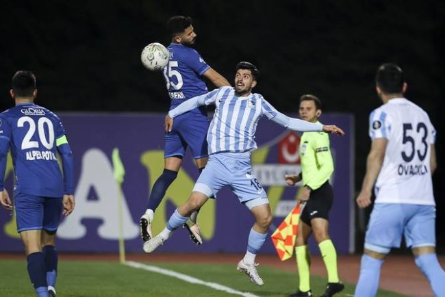 ATMACA ZİRVE YOLUNDA YARA ALDI!